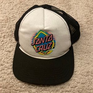 Santa Cruz hat
